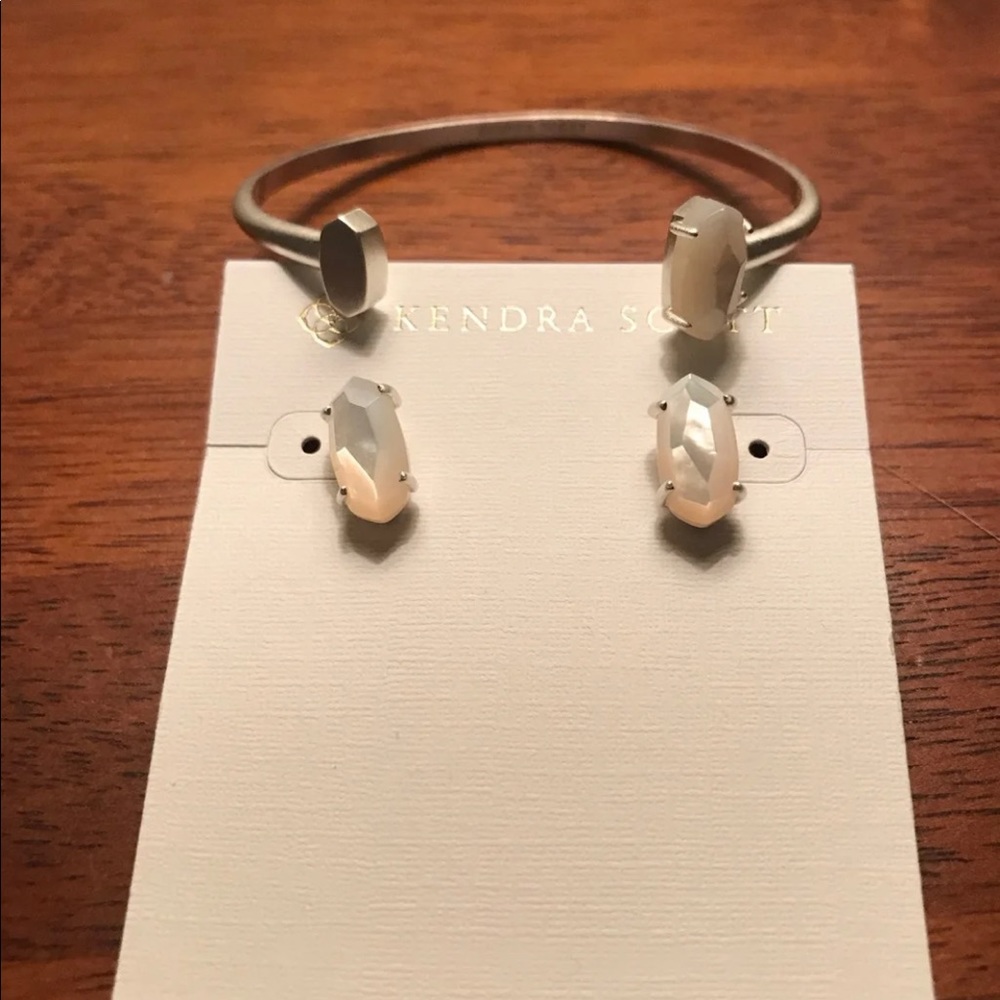 Kendra Scott Betty and Vada set